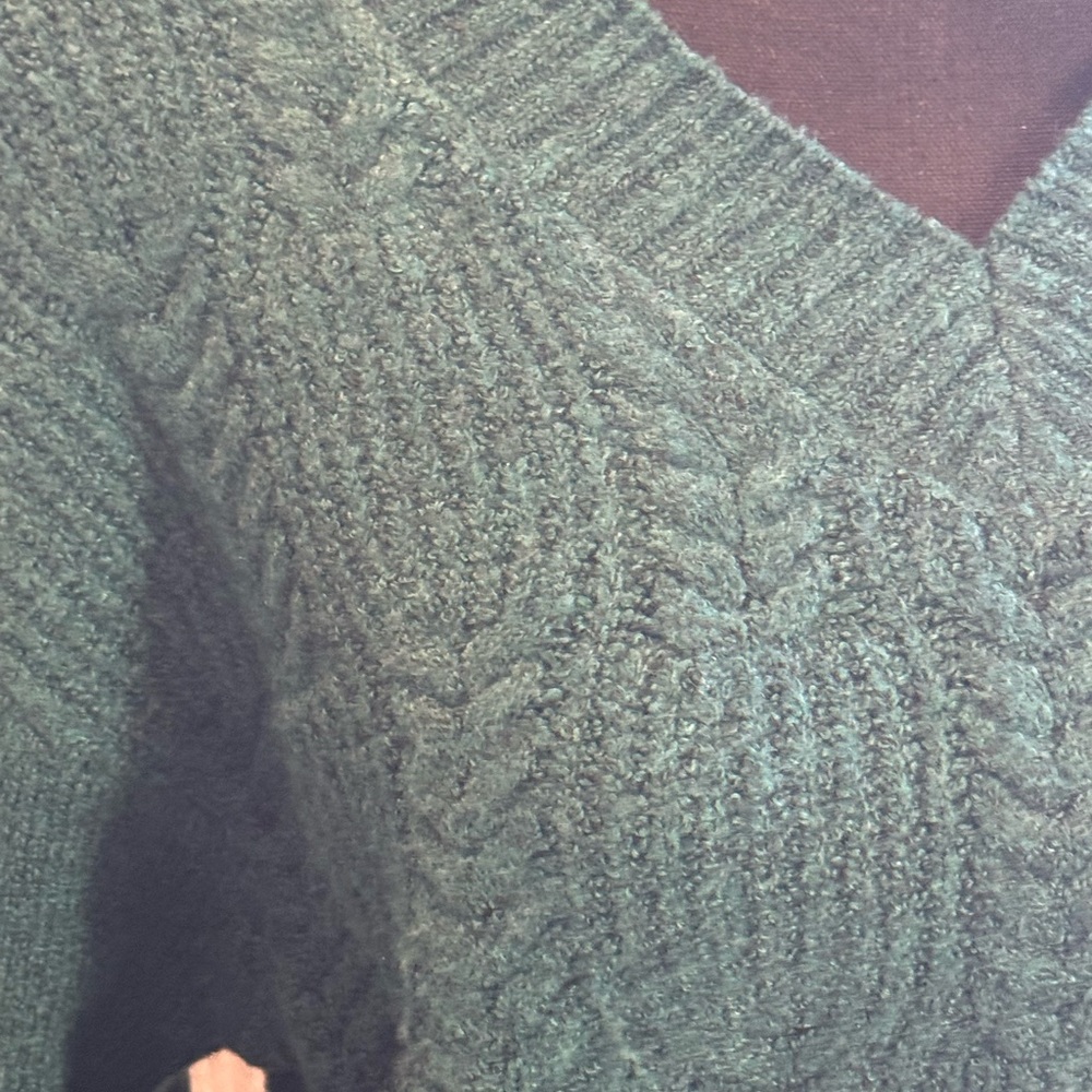 Sweater - Picture 7 of 11